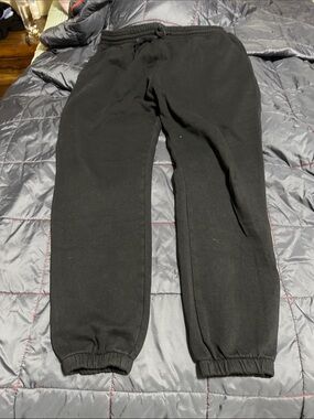 H&M Black Elastic Waist Sweatpants
